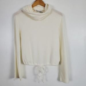 Cupcakes and cashmere NWT Giulia cowl neck sweater